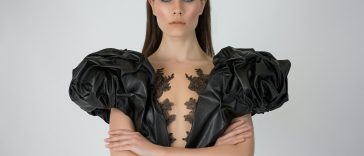 découvrez tout ce qu'il faut savoir sur la couture : techniques, conseils, tendances, et tutoriels pour réaliser vos projets créatifs.